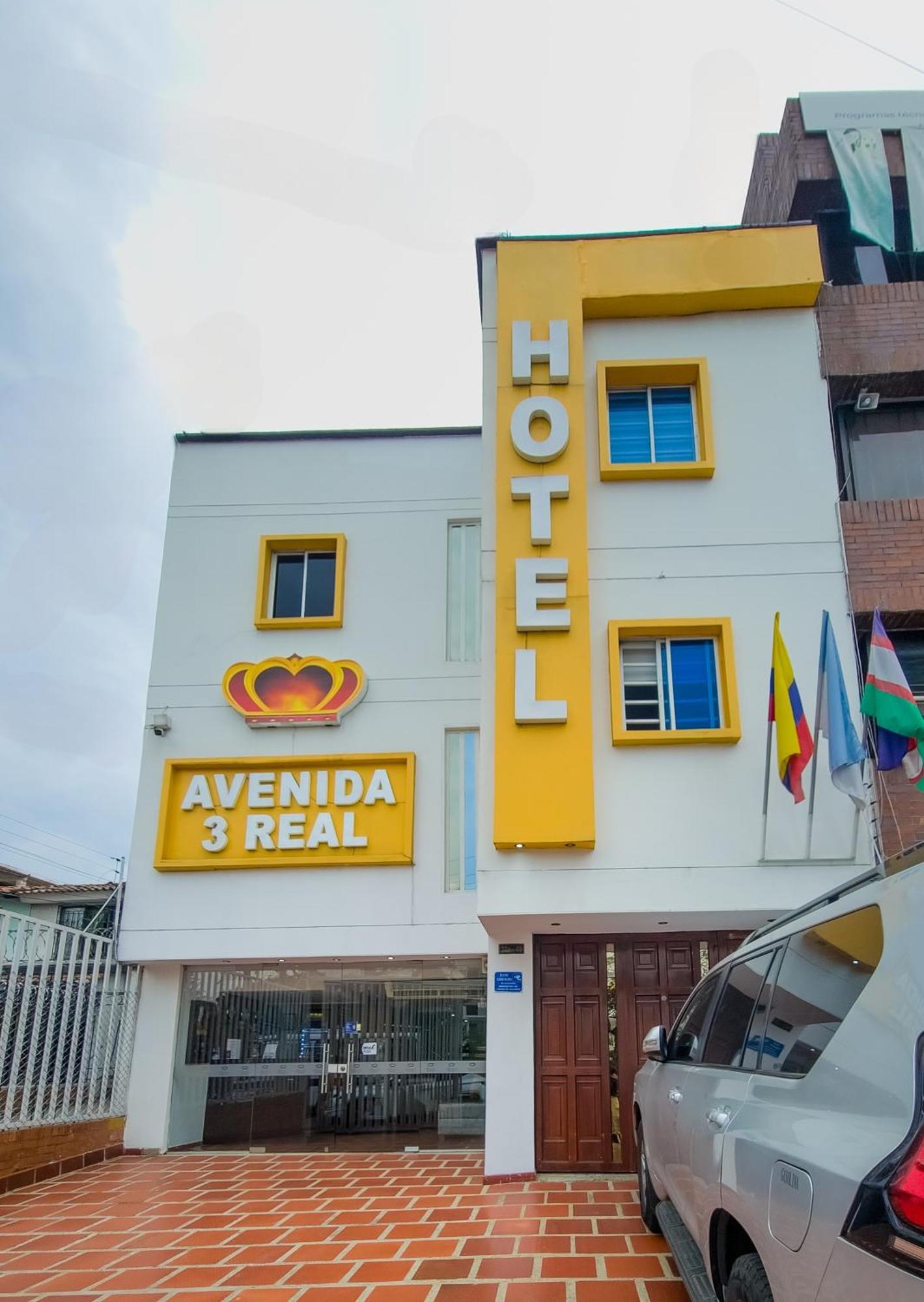 Hotel Avenida 3 Real En El Norte De 3*